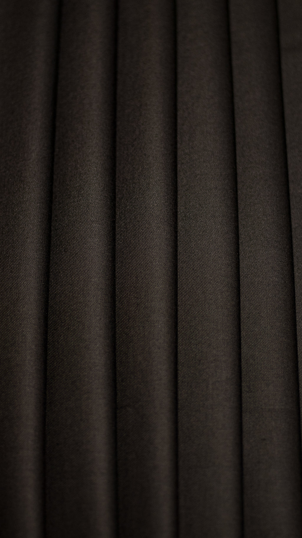 Dark Brown — Refined Solid