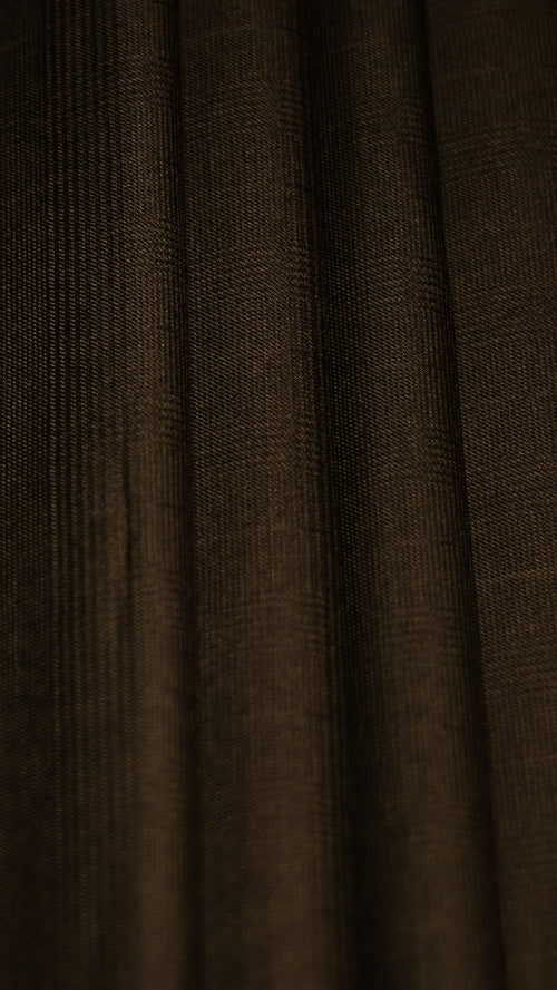 Checkered Brown — Refined Textured