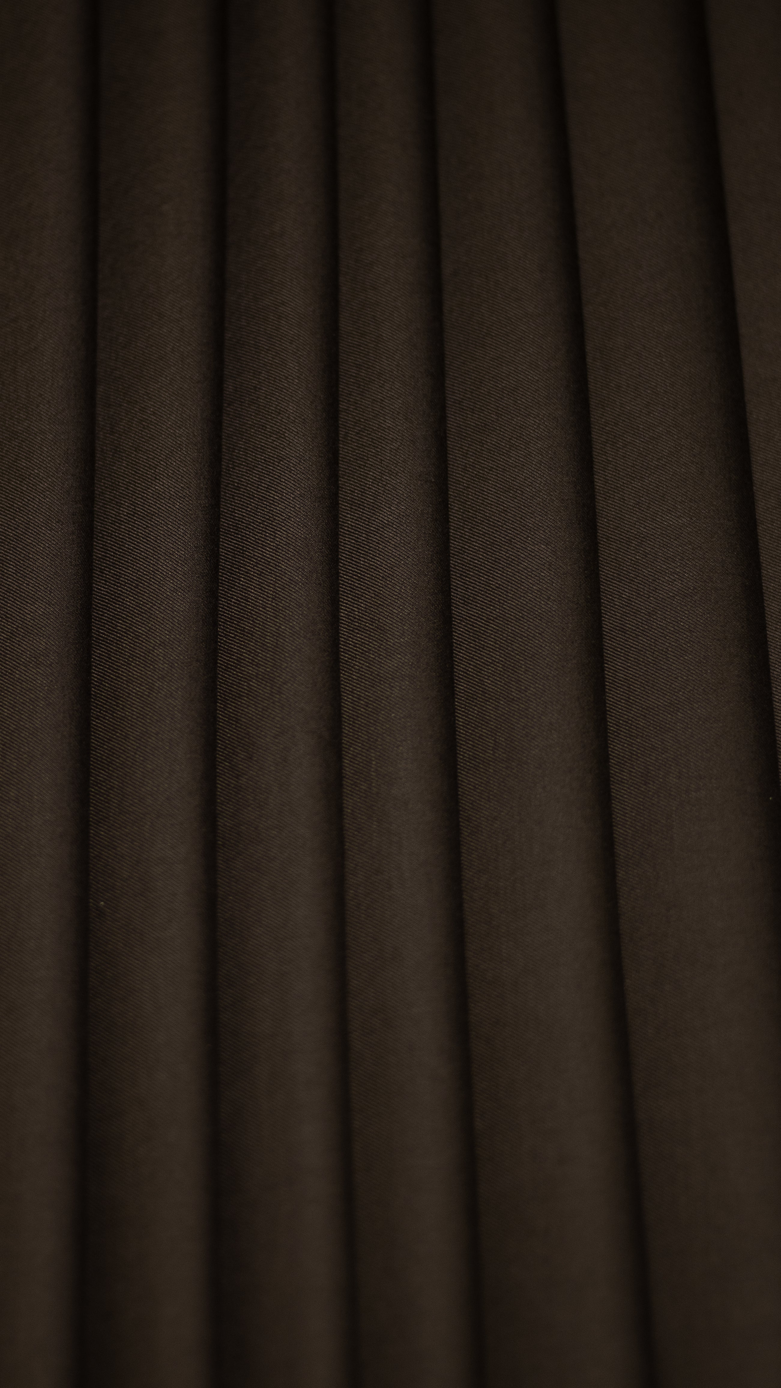 Solid Brown — Refined Finish