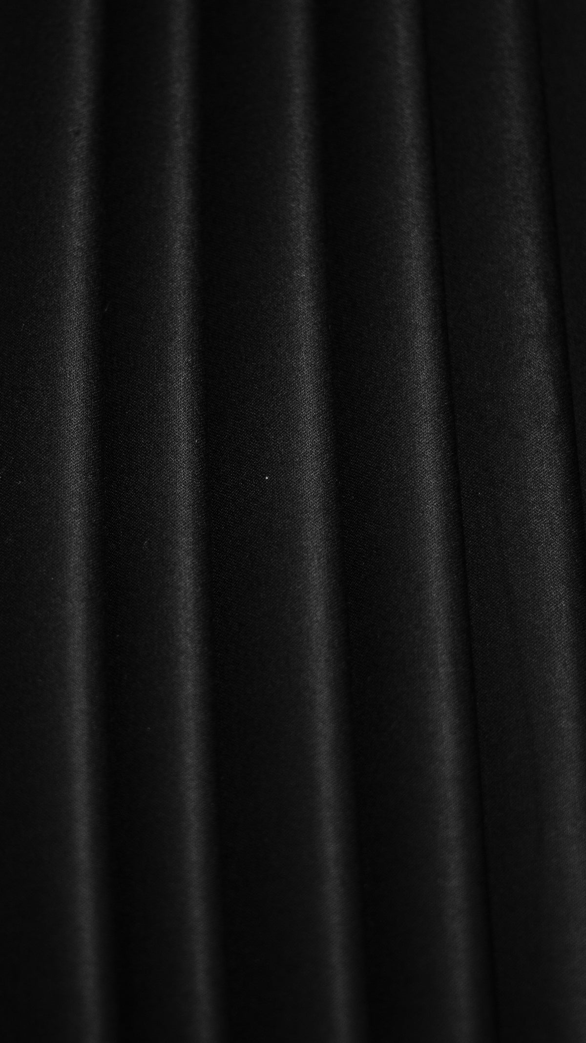Midnight Black — Lustrous Blend