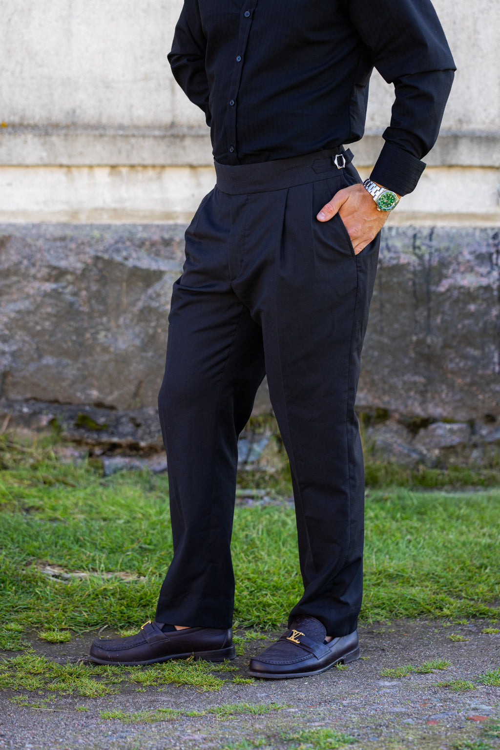 The Pleated Trouser — High Rise